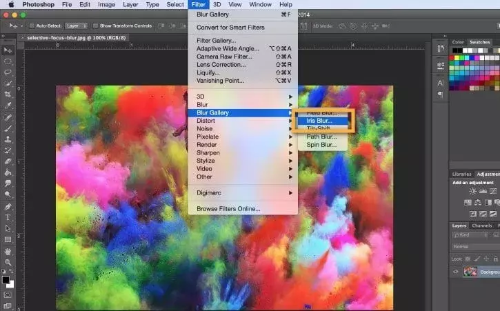 Blurring the background in Photoshop