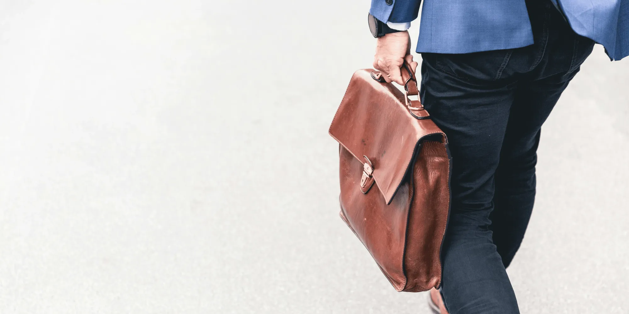 Choosing the Right Tool: Digital Asset Management vs Document Management System